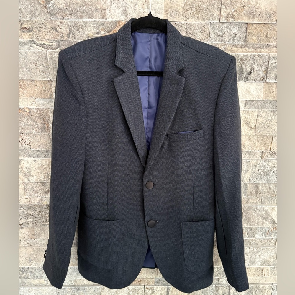 Classic navy blue ‎ Men's Blazer. Size 38